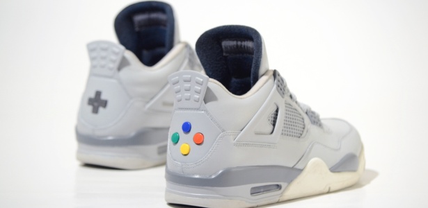 air-jordan-4-super-nintendo-traseira-1483547352089_615x300